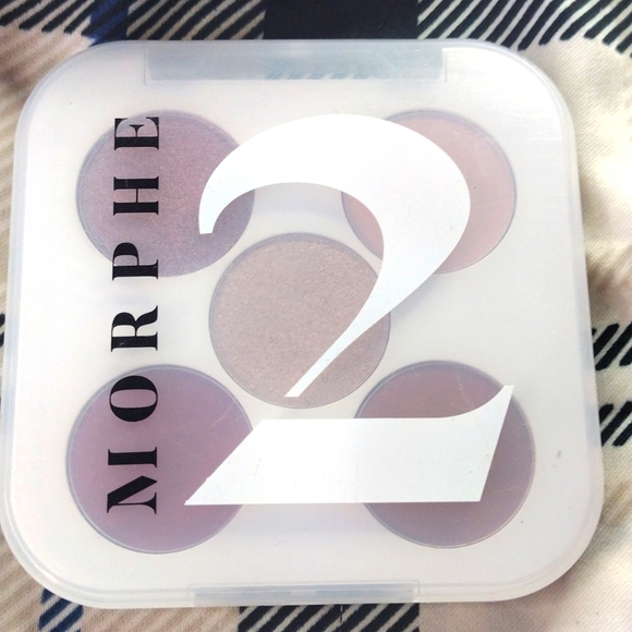 Morphe 2 Ready in Five Eyeshadow Palette - Picture 2 of 3
